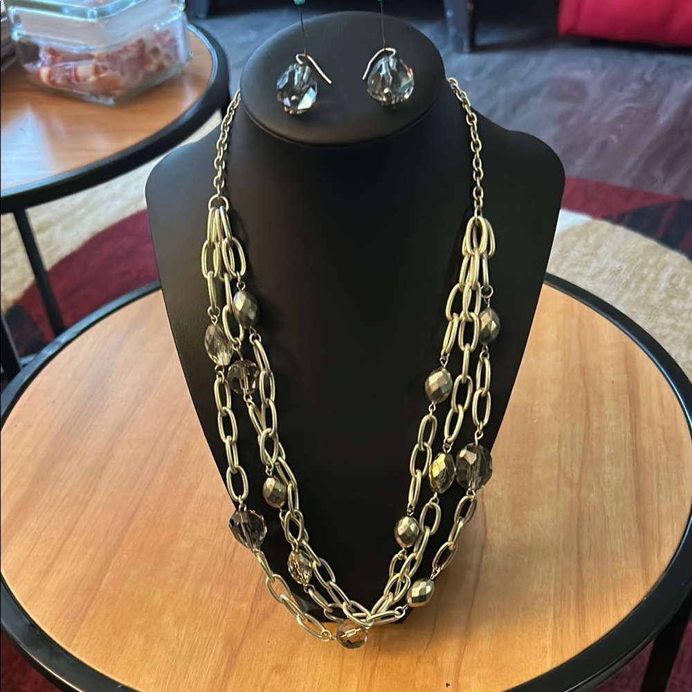 Elegant Silver and Grey Jewelry Set